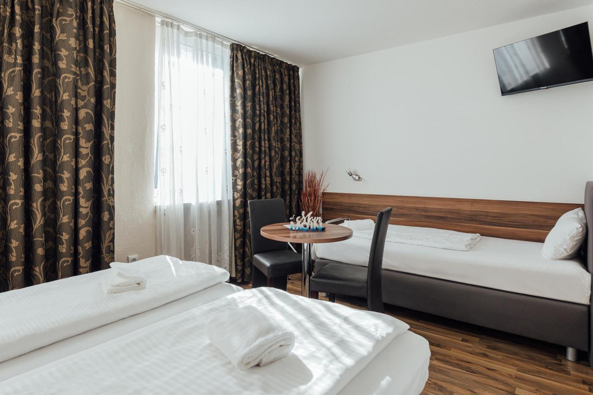 Hotel Hanseat ฮัมบูร์ก ภายนอก รูปภาพ