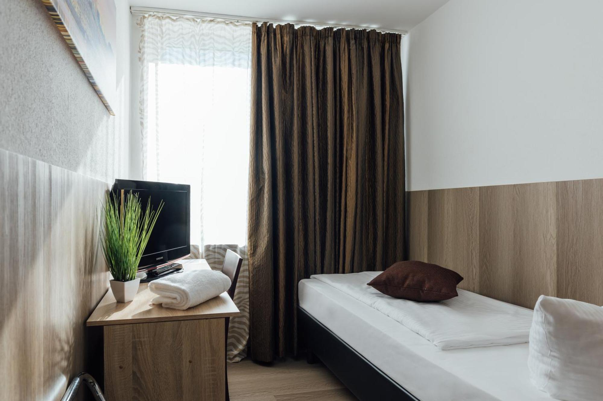 Hotel Hanseat ฮัมบูร์ก ภายนอก รูปภาพ